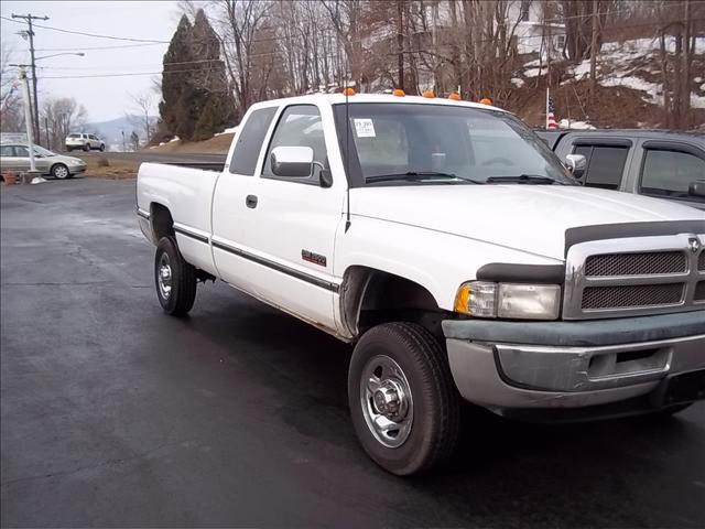 Dodge Ram Pickup Base Pickup