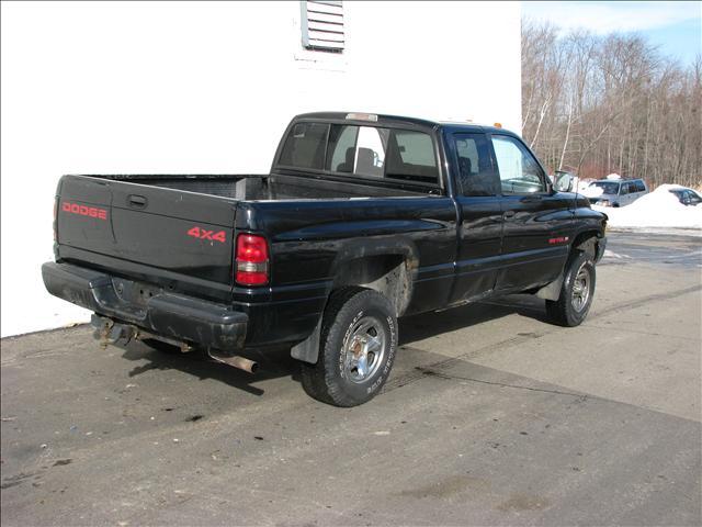 Dodge Ram Pickup 1997 photo 3