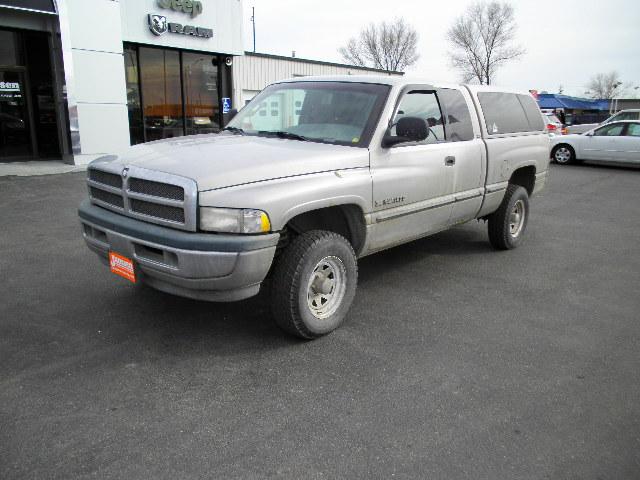 Dodge Ram Pickup 1998 photo 2