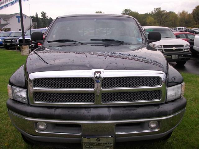 Dodge Ram Pickup 1998 photo 1