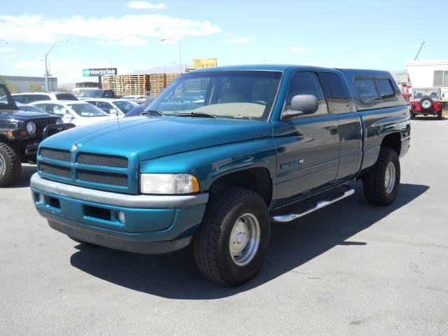 Dodge Ram Pickup 1998 photo 2