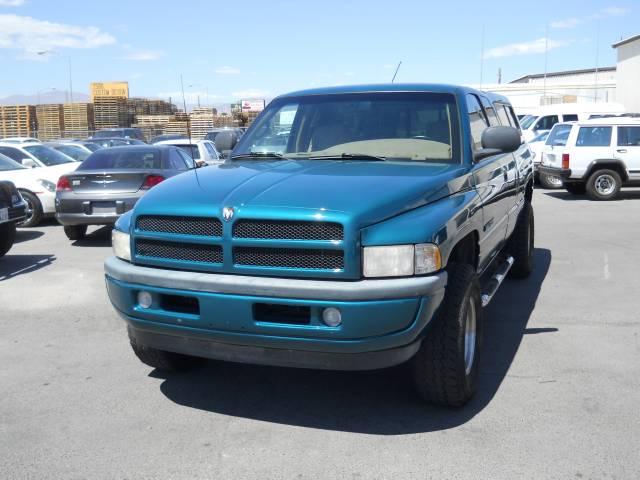 Dodge Ram Pickup 1998 photo 4