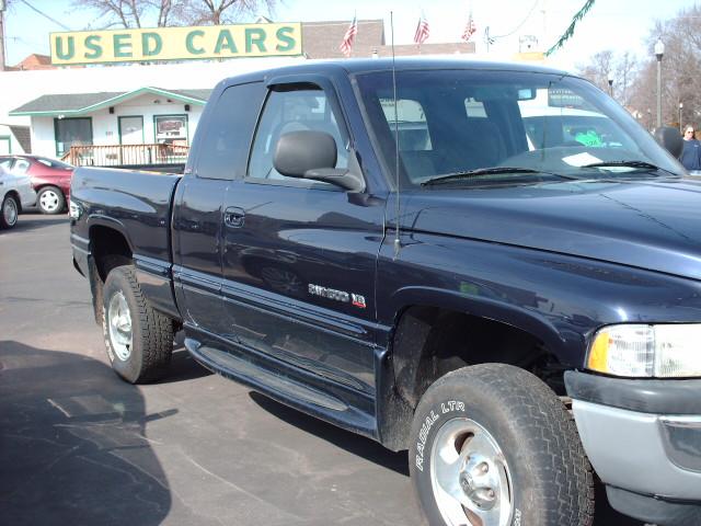 Dodge Ram Pickup Base Pickup