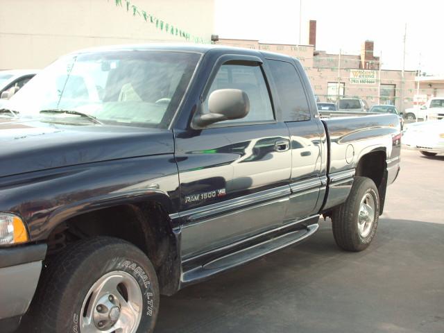 Dodge Ram Pickup 1998 photo 2