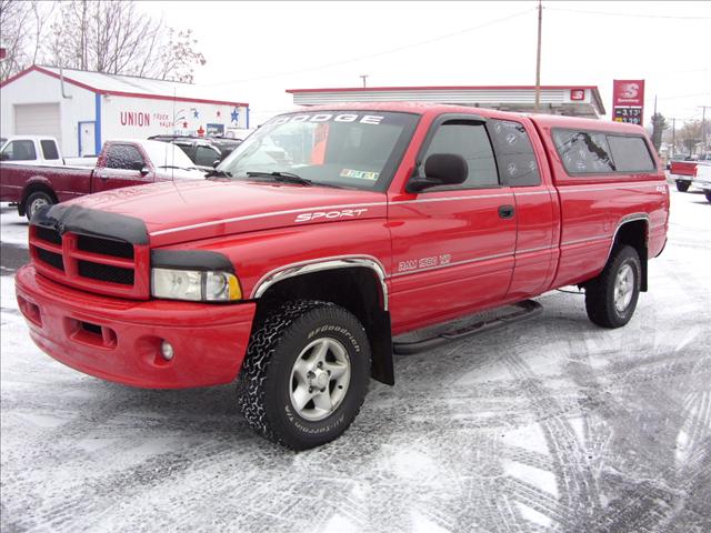 Dodge Ram Pickup SLT Pickup