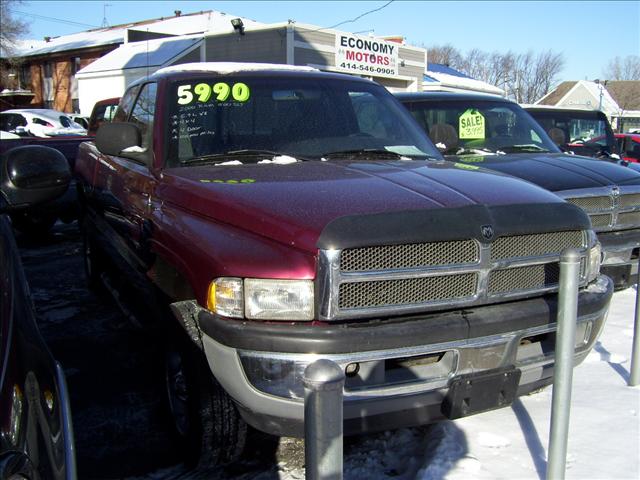 Dodge Ram Pickup SLT Pickup