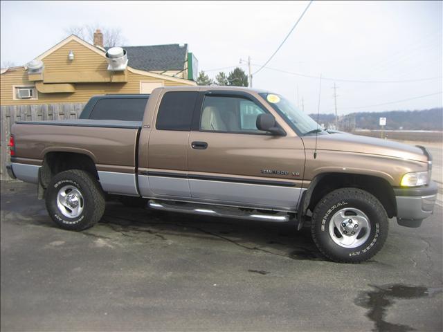 Dodge Ram Pickup SLT Pickup