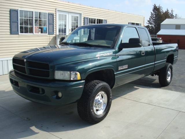 Dodge Ram Pickup MGGT Coupe Pickup