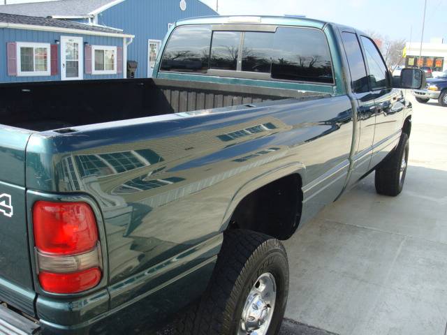 Dodge Ram Pickup 2001 photo 4