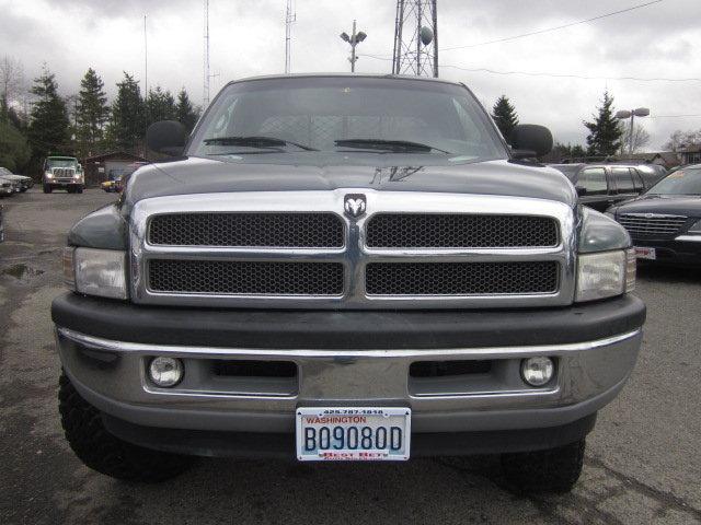 Dodge Ram Pickup 2001 photo 1