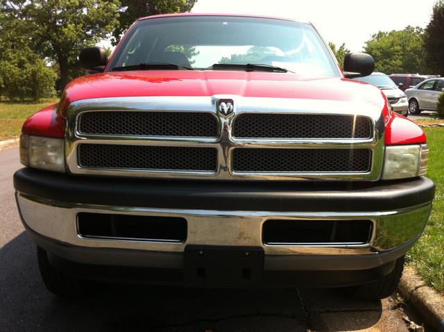 Dodge Ram Pickup 2001 photo 3