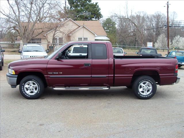 Dodge Ram Pickup 2001 photo 1