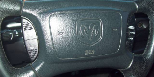 Dodge Ram Pickup 2001 photo 4