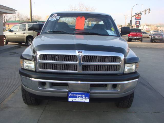 Dodge Ram Pickup 2001 photo 4