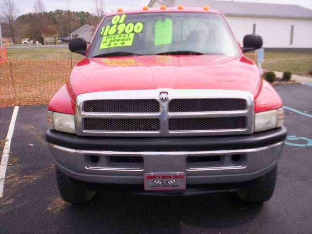 Dodge Ram Pickup 2001 photo 3