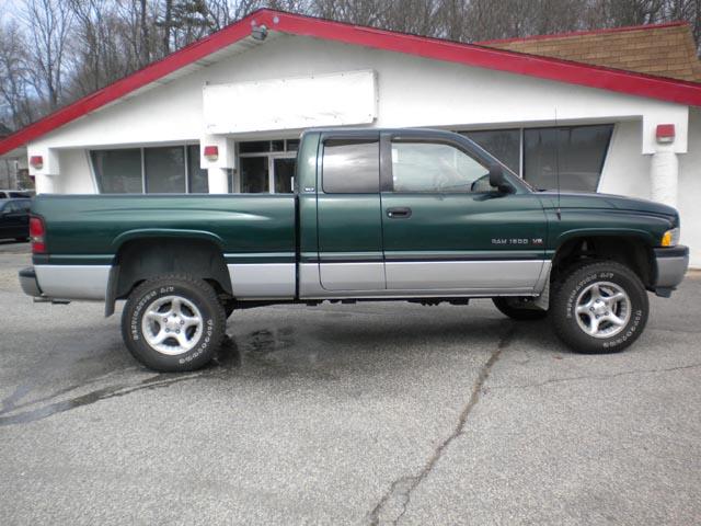 Dodge Ram Pickup 2001 photo 4