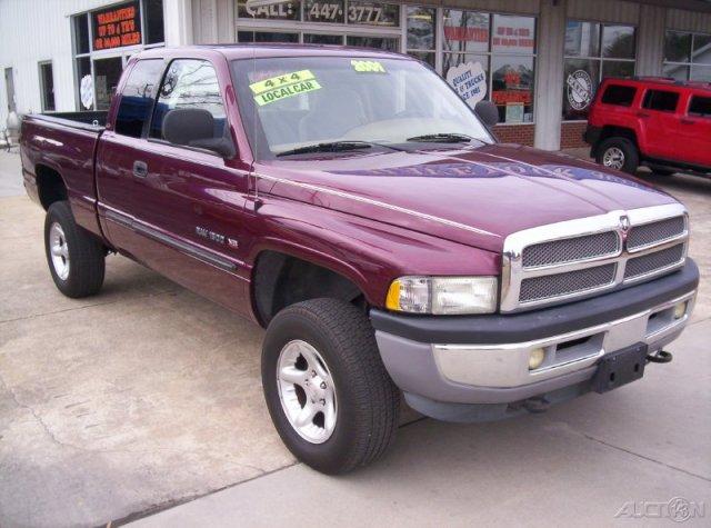 Dodge Ram Pickup SLT Unspecified