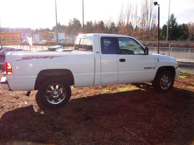 Dodge Ram Pickup Base Pickup