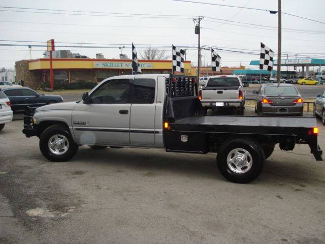 Dodge Ram Pickup SLT Pickup