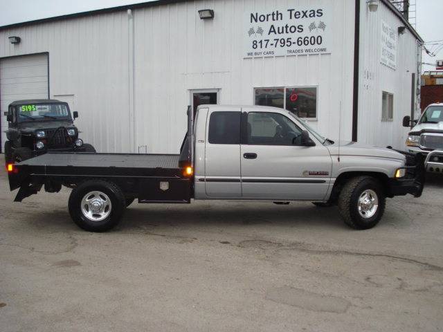 Dodge Ram Pickup 2001 photo 2