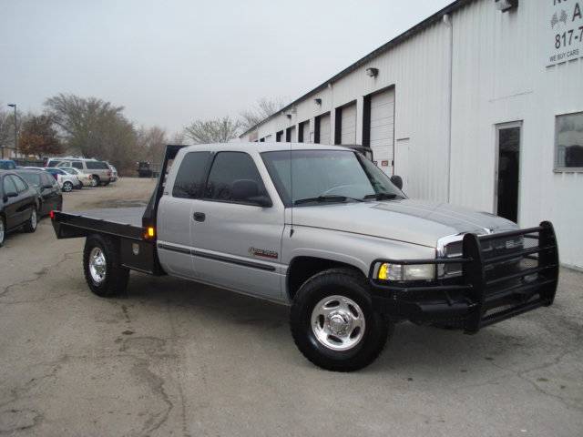 Dodge Ram Pickup 2001 photo 3