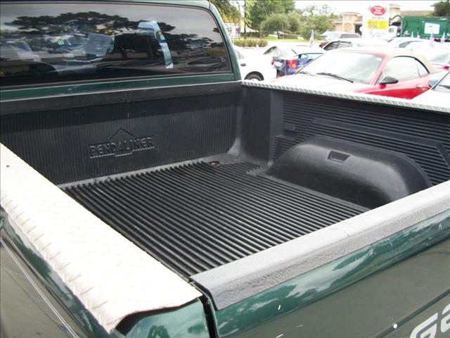 Dodge Ram Pickup 2001 photo 3