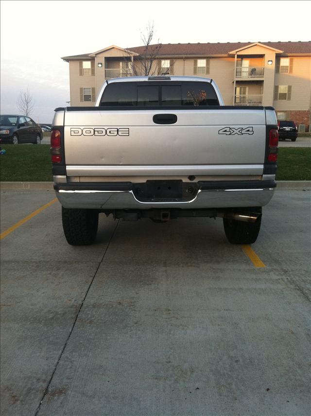 Dodge Ram Pickup 2001 photo 1