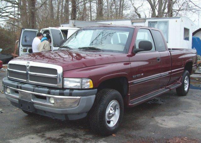 Dodge Ram Pickup Z71 4X4 CREW CAB Pickup