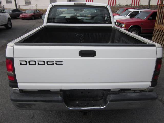 Dodge Ram Pickup 2001 photo 5