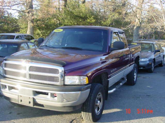 Dodge Ram Pickup 2001 photo 4