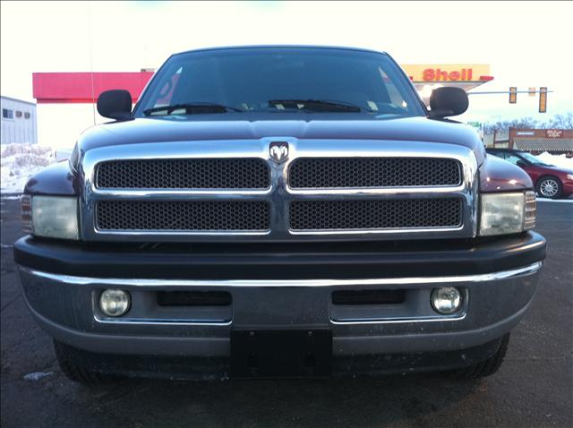 Dodge Ram Pickup SLT Pickup