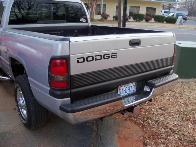 Dodge Ram Pickup 2001 photo 2