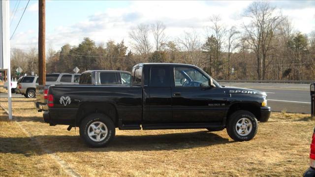 Dodge Ram Pickup Crew Cab Standard Box 4-wheel Drive LTZ Pickup