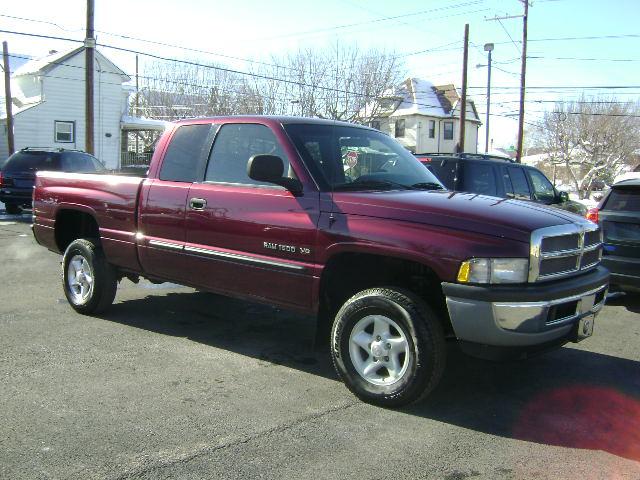 Dodge Ram Pickup 2001 photo 3