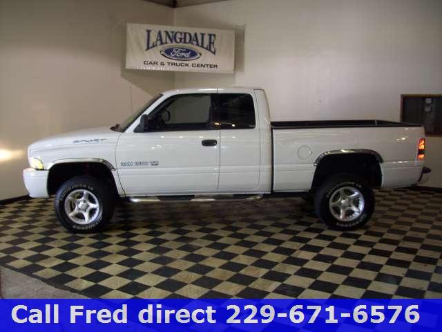 Dodge Ram Pickup SLT Pickup