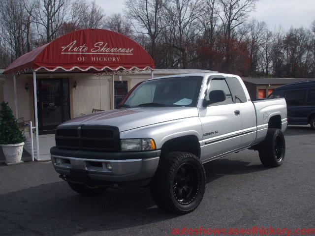 Dodge Ram Pickup 2001 photo 3