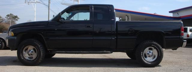 Dodge Ram Pickup 2001 photo 4