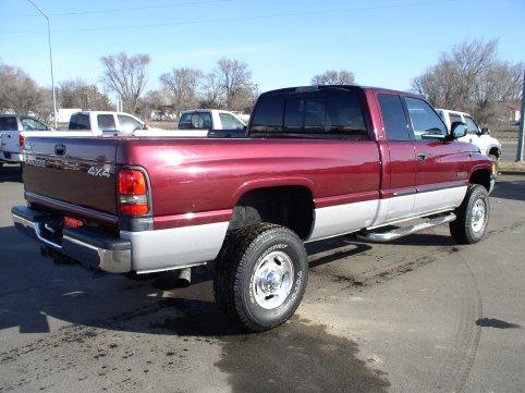 Dodge Ram Pickup 2001 photo 3