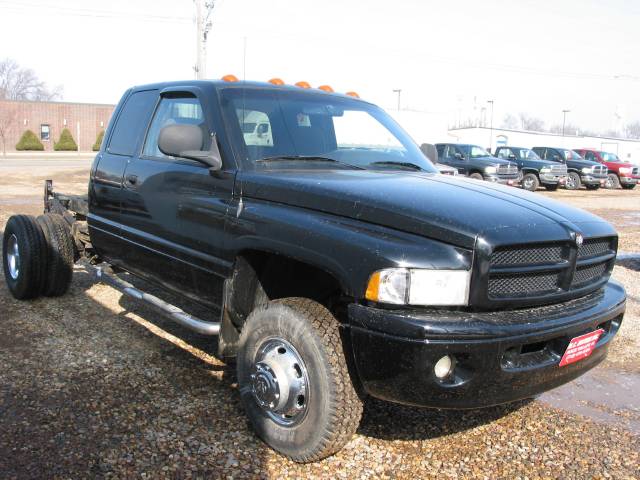 Dodge Ram Pickup 2001 photo 4