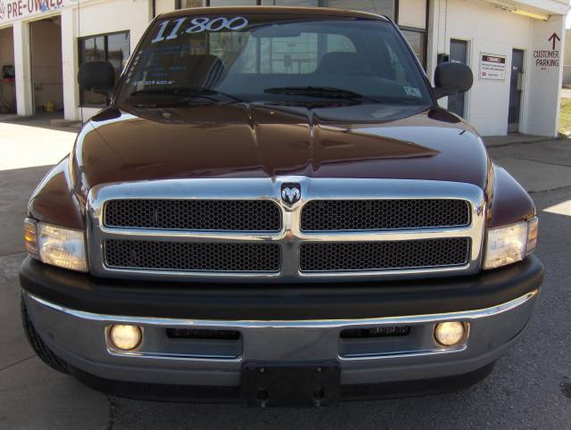 Dodge Ram Pickup 2001 photo 1