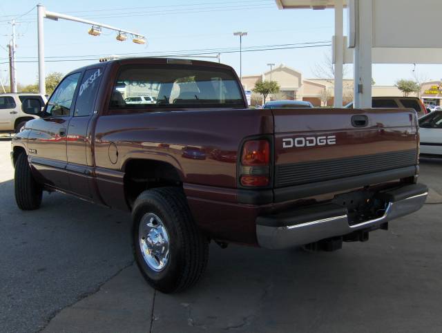 Dodge Ram Pickup 2001 photo 5