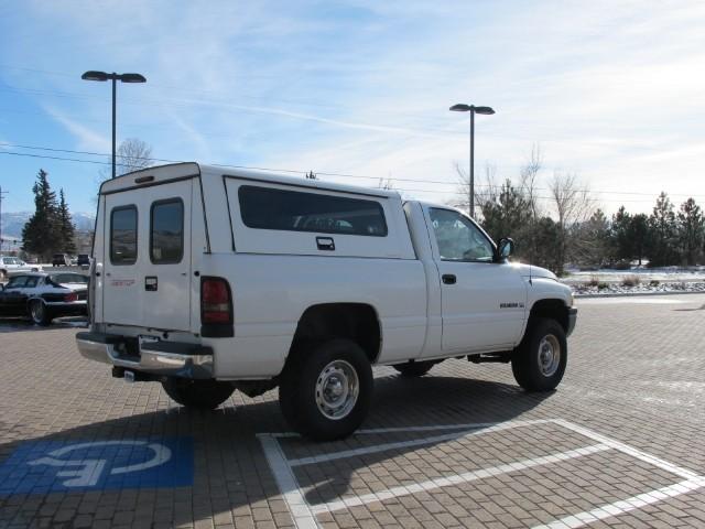 Dodge Ram Pickup 2001 photo 5