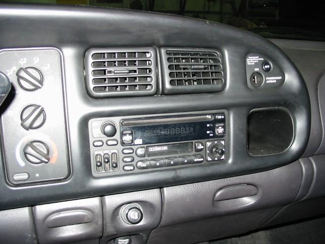 Dodge Ram Pickup 2001 photo 5