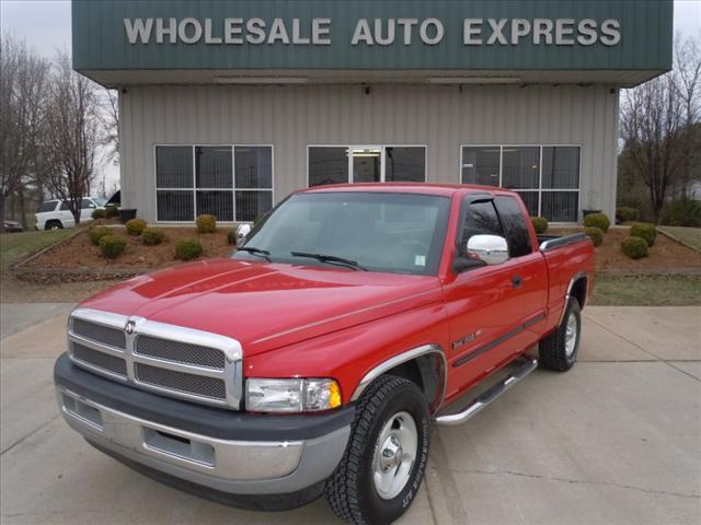 Dodge Ram Pickup SLT Pickup