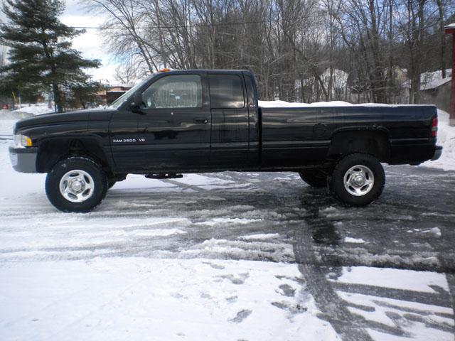 Dodge Ram Pickup 2001 photo 1