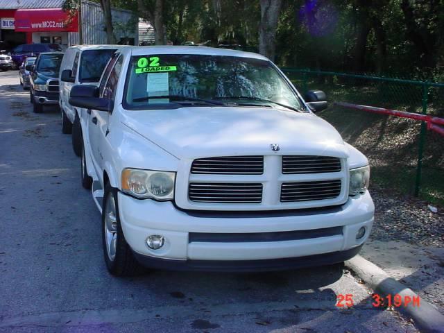 Dodge Ram Pickup 2002 photo 1