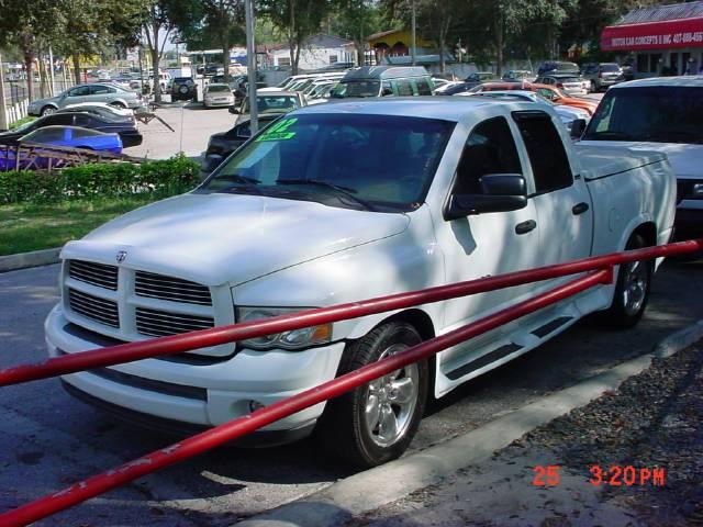 Dodge Ram Pickup 2002 photo 3