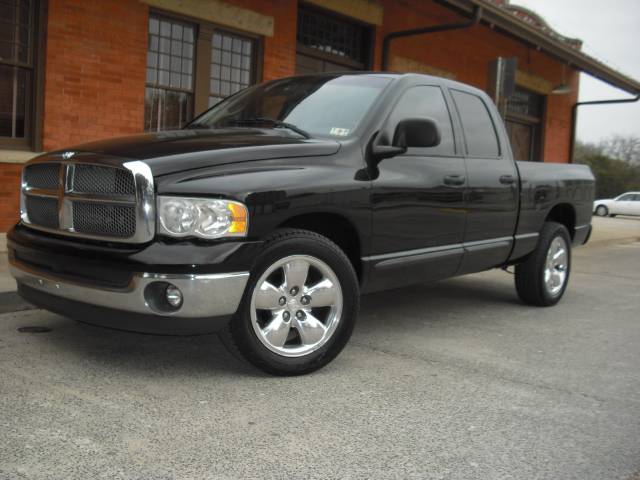 Dodge Ram Pickup 2002 photo 2