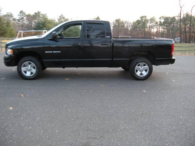 Dodge Ram Pickup 2002 photo 2