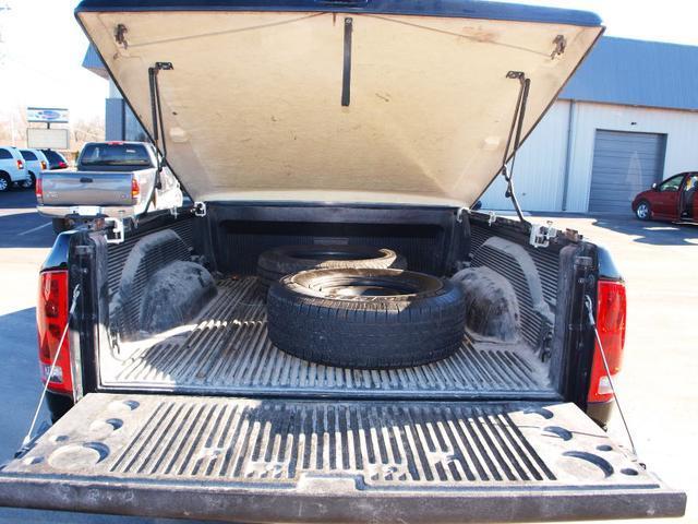 Dodge Ram Pickup 2002 photo 1